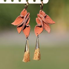 Handmade Brown Tassel Earrings, Elegant Brown Dangle Tassel Earrings, Earring Frame, Beach Jewelry Boho, Tiffany And Co Jewelry, Rancho Cucamonga, Beach Boho, Tiffany And Co, Leather Earrings