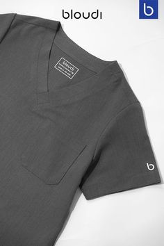 Classic, refined, and perpetually stylish 💼 Bloudi ® | Hera Scrubs | Graphite Grey Grey