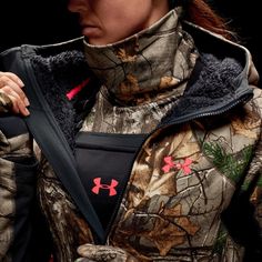 Womens Hunting Clothes, Hunting Girls, Hunting Women, Hunting Camo, Hunting Jacket, Country Girls Outfits, Country Girl Style, Hunting Jackets