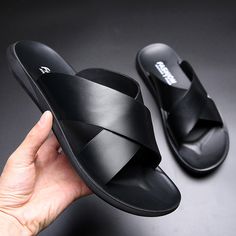 Sandals for Men Slippers Genuine Leather Luxury Brand Fashion Men Casual Non-slip Beach Sandalia Leather Slippers For Men, Ship Building, Mens Summer Shoes, Holiday Shoes, Slippers Summer, Jesus Wallpaper, Beach Slippers, Leather Flip Flops, Flip Flop Slippers