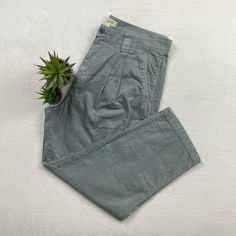 . Size = 32 (High Waist, Wide Tapered Leg) . Measurement = Approximate Flat Lay Waist 35in, Length 40in, Inseam 27.5in . Color = Light Pastel Sea Foam Green (Garment Dyed Gives It A Worn In Look) . Brand = Madewell . Material = 81% Cotton 19% Viscose, Made In Vietnam . Condition = Tried On But Never Used, Still In Excellent New With Tag Condition! Washed Cotton Cropped Leg Pants, Cropped Leg Washed Cotton Pants, Washed Cotton Pants With Cropped Legs, Washed Cotton Cropped Pants, Relaxed Fit Wide Leg Bottoms Pre-washed, Casual Pre-washed Pants For Spring, Washed Blue Cotton Tapered Leg Bottoms, Relaxed Fit Pre-washed Blue Bottoms, Relaxed Fit Pre-washed Cotton Pants