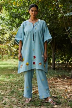 Blue kaftan with floral applique work and small embrodiered buttis. Paired with an embroidered pant. - Aza Fashions Traditional Sets With Embroidered Hem For Spring, Traditional Festive Sets With Embroidered Hem, Traditional Spring Sets With Embroidered Hem, Traditional Summer Pant Set With Dabka Work, Traditional Sets With Embroidered Hem For Eid, Summer Festive Pant Set With Resham Embroidery, Summer Chikankari Embroidery Straight Kurta Pant Set, Summer Straight Kurta With Embroidered Hem, Traditional Embroidered Hem Kaftan For Spring