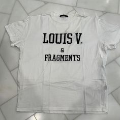 Louis Vuitton. Fragments Collection. Size Xxl Louis Vuitton Shirts, Louis Vuitton Men, Limited Time, Tee Shirts, Color White, Mens Shirts, Louis Vuitton, T Shirt, White