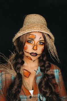 Scarecrow Face Makeup, Diy Scarecrow Makeup, Scarecrow Makeup Halloween, Scarecrow Makeup Ideas, Scarecrow Face Paint, Makeup Halloween Costumes, Starfish Costume, Scarecrow Diy, Simple Halloween Makeup