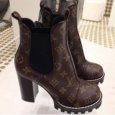 #shoestyle Lv Boots, Shoes Heels Stilettos, Louis Vuitton Shoes Heels, Women Bags Fashion, Louis Vuitton Shoes, Winter Shoes, Louis Vuitton Handbags, Cute Shoes, Shoe Collection