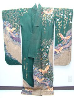 furisode Kimono Fabric Pattern, Formal Kimono, Traditional Japanese Clothing, Kimono Art, Japanese Traditional Clothing, Japanese Costume, Mode Kimono, Beautiful Kimono