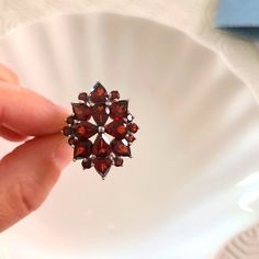 Beautiful Unique Stunning Vintage Sterling Silver Red Garnet Ruby Cluster Flower Ring  Size 7 Pre Owned Vintage Excellent Condition Red Garnet, Flower Ring, Ring Size 7, Rings Statement, Sterling Silber, Vintage Sterling Silver, Unique Vintage, Favorite Jewelry, Statement Rings