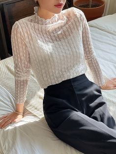 Free Returns ✓ Free Shipping✓. DAZY Mock Neck Lace Top Without Cami Top- undefined at SHEIN. Turtleneck Top Outfit, Outfit Semiformal, Lace Mock Neck Top, Down Town Girl, Lace Turtleneck Top, Hourglass Figure Outfits, High Neck Lace Top