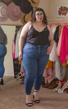 Plus Size Baddie Outfits, Chubby Fashion, Too Funny, All This Time, Pretty Females, Big Girl Fashion, Beauty Dress, Curvy Women Jeans, Moda Plus