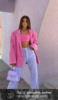 The combo bright pink and violet is astonishing in this cute and trendy fit. The velvet used in the jeans and in the jacket is perfect for these colors and style. Whith the righ accessories, for example the violet handbag, this coul be one of your best outfit fro the spring. Visit our instagram @inspofits_women for daily new inspirig posts! Color Combos Outfit, Influencers Fashion, Pink Jacket, Colourful Outfits, Mode Inspiration, Looks Vintage, Outfits Casuales, Colorful Fashion