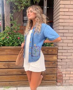 Artsy School Outfit, Pnw Outfit Summer, Summer Thrift Outfits, Fun Summer Outfits, Granola Fits, Hozier Concert, Fem Outfits, Teacher Fits, Hogwarts Dr