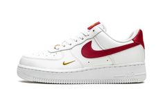 WMNS Air Force 1 Low Essential White / Gym Red Red Air Force 1, Adidas Yeezy Women, Womens Air Force 1, Retro Lifestyle, White Gym, Quinceanera Ideas, Womens Basketball Shoes, Gold Lettering, Red Nike