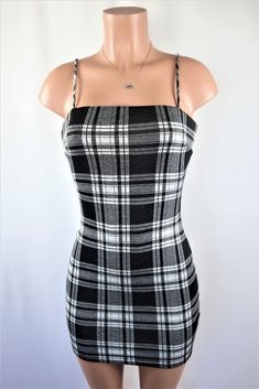 Size: M White Square Neck Dress, Plaid Dress Outfit, Fashion Week Aesthetic, Black And White Plaid Dress, White Plaid Dress, Party Dress Inspiration, Plaid Bodycon Dress, Folk Lore, Buffalo Plaid Dress