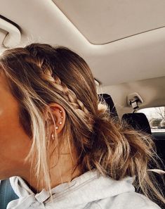 Preppy Hairstyles, Hair Volleyball Hairstyles, Sport Hair, Hair Stylies, Work Hairstyles, Hair Stylist Life, Sporty Hairstyles, Easy Hairstyles For Long Hair, Volleyball Hairstyles