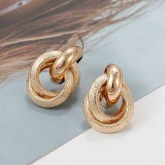 Cheap Classic Single Earring Jewelry, Luxury Yellow Gold Earrings For Everyday Elegance, Affordable Elegant Everyday Earrings, Cheap Oval Earrings For Everyday Wear, Classic Everyday Earrings At Cheap Price, Gold Alloys, Large Jewelry, Gold Drop Earrings, Small Jewelry