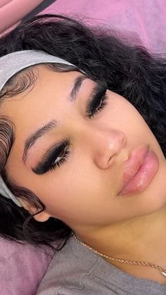 Simp Tweets, Lash Sets Ideas, Baddie Lashes, Lash Inspiration, Young N Turnt, Lash Room Ideas