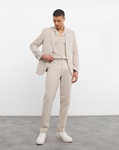 This Danny Linen Mix Suit Jacket ensures fit and comfort. Tailoring at it's best, this new, fresh suit is perfect for the season for any event Suit Fit Guide, Suit Waistcoat, Belted Blazer, Blazer Shirt, Jd Williams, 3 Piece Suits, Suit Separates, Wide Fit Boots, Shoes With Jeans