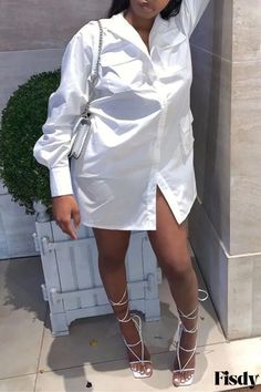 Fisdy - Elegante Vestido Camisero con Cuello vuelto, Diseño Sólido Blanco y Práctico Bolsillo Collar Shirt Dress, Shirt Collar Styles, White Fashion Casual, Black Shirts Women, Collared Shirt Dress, Women's Button Down Shirt, Dress Sleeve Styles, Solid Color Shirt, Color Fashion