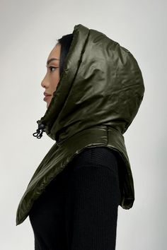 Waterproof hooded scarf, Balaclava, Rain hood,  Khaki hood cowl, Rainproof hooded cowl, Womens hooded scarf, Outdoors gift for her Removable women's hood with insulation - a hit of the fall-winter 2023-2024 season! Fabric: quilted raincoat on silicone Insulation - silicone (200 g/m2) Composition: 100% polyester Color: black, white, khaki Size: UNI (Universal) The removable hood is made of jacket fabric with silicone insulation. The hood on silicone - protects the head from wind, cold, and rain, keeping warmth and comfort. The sleeve of the removable hood, which insulates, lies gently on the shoulders and protects the chest and back from the cold. The hood is adjustable along the edge with an elastic band with a fastener. For ease of putting on, a zipper is provided. This headdress in unive