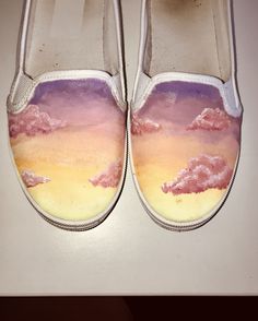 Vans Painting Ideas, Sunset Shoes, Painting On Shoes, Sunset And Clouds, Senior Pants, Shoes Design Ideas