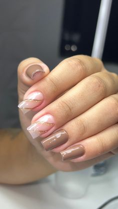 Classy Nail Designs, Gel Nail Design, Colorful Nail Designs, Short Acrylic Nails Designs, Nails Desing, Brown Nails, Elegant Nails, Classy Nails, Short Acrylic Nails