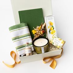 Housewarming New Home Curated Gift Box Rustic Bakery, Oil Bar, Kitchen Refresh, Delicious Cookies, New Homeowner Gift, Olive Oil Soap, Custom Gift Boxes, Lemon Cookies, Lemon Verbena