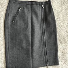 Gorgeous Grey 100% Wool Pencil Skirt. Fully Lined, Front Zipper. No Tag, Never Worn. Like New. Dark Wash Cotton Pencil Skirt, Elegant Gray Pencil Skirt, Non-stretch Long Lined Pencil Skirt, Gray Lined Pencil Skirt Bottoms, Luxury Gray Lined Skirt, Navy Blue Pencil Skirt, Polka Dot Pencil Skirt, White Striped Skirt, Plaid Pencil Skirt