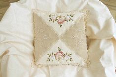 Chic beige crochet cushion cover, handmade embroidered throw pillow covers, vintage home decorative, pure cotton fabric with ribbon embroidery, Invisible zipper on the back, square, with lace trim, pale berry color floral looks lovely, indoor and outdoor patio decor. Retro farmhouse style, the perfect addition to any cozy and stylish living space! Ideal housewarming gift and wedding gift. . Style: sofa cushion cover, lumbar cushion, bed throw pillow case, patio cushion, chair and couch idea. . H Bed Throw Pillow, Embroidered Cushion Covers, Crochet Ribbon, Cushion Bed, Cushion Chair, Retro Farmhouse, Crochet Cushion, Beige Crochet, Crochet Cushion Cover