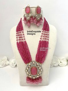 Tyani inspiriertes Rani Haar kommt mit Ohrringen/Brautschmuck/Uncut Kundan Polki American Diamond Long Halskette Set/Real Kundan Long Rani Haar/pink Brautschmuck/Indischer Hochzeitsschmuck/Indischer Schmuck/Kundan Schmuck/Kundan Perle Choker/Pakistanische Halskette/Hochwertiger indischer Schmuck Alle Artikel werden aus Brampton, Ontario, Kanada versendet. Wenn Sie Ihren Artikel bis zu einem bestimmten Tag benötigen, kontaktieren Sie uns bitte für eine Express-Lieferoption. Wir bitten darum, geri Luxury Pink Kundan Necklace For Festive Season, Luxury Pink Kundan Necklace In Elegant Style, Elegant Luxury Pink Kundan Necklace, Luxury Elegant Pink Kundan Necklace, Luxury Pink Kundan Necklaces, Kundan Mala, Punjabi Necklace, Pearl Long Necklace, Bridal Indian