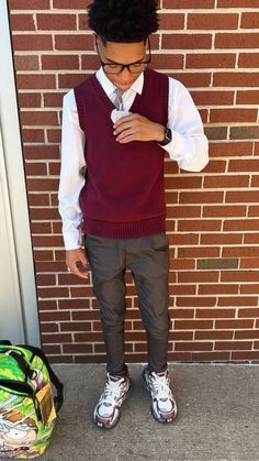 Hbcu Fits Men, Black Guy Clothes, Full Sleeve Ideas, Black Male College Outfits, Thanksgiving Outfits Men, Senior Pictures Outfits Men, Boys School Uniform Outfits, Black Guy Fall Outfits, Date Night Outfit Men Classy