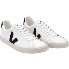 Veja Esplar, Sneaker Outfits Women, Hiking Boots Women, Shoes For Leggings, Leather Shoes Woman, Sneakers Outfit, Rei Co-op, Sneakers Online