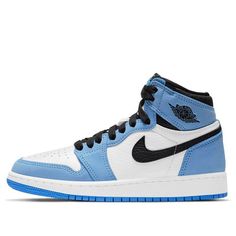 The Air Jordan 1 Retro High OG GS 'University Blue' is a sneaker made for grade schoolers that pays homage to Michael Jordan's UNC alma mater. The upper is white tumbled leather with pale blue leather overlays at the toe, heel and collar. The lateral side features a black Jordan Wings logo. A black Swoosh cuts across the quarter panels. Classic Nike Air branding adorns the tongue tag and sockliner. These sneakers are sure to be a hit with young Jordan fans. (AJ1/SNKR/High Top/Basketball) Michael Jordan Unc, Sneakerhead Room, Jordan Wings, Rapunzel Disney, Car Backgrounds, Black Jordans, Teen Outfits, Shoe Wishlist, Cute Nike Shoes