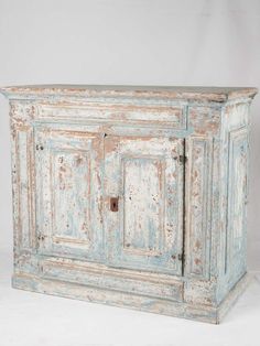 Antique French blue rustic buffet French Buffet, Chippy Painted Furniture, French Painted Furniture, Dark Blue Paint, Cottage French, Dentil Moulding, Art Deco Sideboard, Painted Sideboard, Furniture Painting Techniques