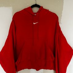 Brand New, Only Worn Twice. Great Condition. Just Like New. One Spot On The Pocket. Oversized Sports Sweats, Oversized Sportswear Hoodie With Ribbed Cuffs, Sporty Hooded Sweater With Relaxed Fit, Oversized Cozy Sweats For Sports, Sporty Oversized Top With Kangaroo Pocket, Cozy Oversized Sports Sweats, Cozy Oversized Sweats For Sports, Nike Hooded Sweats For Sports Season, Cozy Sports Sweatshirt With Adjustable Hood