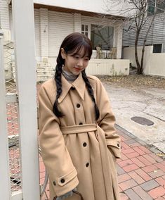 East Asian Fashion, Insta Photo Ideas, Winter Style, Asian Fashion, Fitness Inspo, Korean Girl, One Pic, Winter Outfits