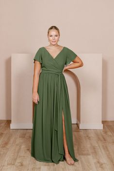 Our Harper got an upgrade, now featuring a faux-wrap for extra coverage. With its elegant silhouette, flattering self-tie waist, and feminine ruffled sleeves, the Harper dress is sure to make your heart skip a beat! Wedding Bridesmaid Outfit, Bridesmaid Dresses Green, Solstice Wedding, Wedding Parties Colors, Shades Of Silver, Silver Sage, Mother Wedding Dress, Dresses Green, Bridesmaid Dress Colors