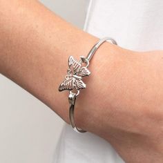 Butterfly Silver Bracelet Silver Bangle Bracelets For Spring, Elegant Everyday Bracelets For Spring, Elegant Silver Bracelets For Spring, Elegant Silver Bracelet For Spring, Silver Bracelets For Spring Gift, Silver Bracelet For Spring Gift, Spring Gift Silver Bracelets, Chic Adjustable Bracelets For Spring, Silver Bracelets For Spring