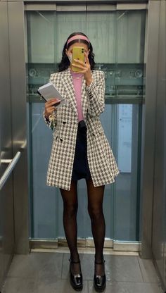 Aesthetic Lawyer, Old Money Winter, Old Money Fashion, Lawyer Fashion, Money Fashion, Skandinavian Fashion, Look Expensive, Chique Outfits, Outfit Chic