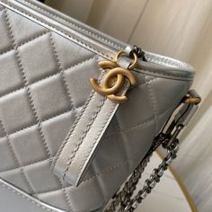 Chanel -Bags - CHL Bags - 907 A+ Excellent Quality; Contact us if you've any questions in your mind. Chanel Bags, Sierra Leone, Grade 1, Satchel Bags, Chanel Bag, Givenchy, Luxury Bags, Contact Us, Fashion Bags