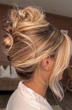 Messy Updo, Formal Hair, Best Wedding Hairstyles, Hairstyle Trends, Wedding Hair Inspiration, Penteado Cabelo Curto, Wedding Hair Makeup, Bridal Hairstyles