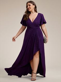 This stunning high-low evening dress features glitter fabric that shimmers in the light, making you stand out at any event. The front side slit and ruffled V-neck add a touch of glamour and sophistication, creating a beautiful and elegant look. High Low Evening Dresses, Dark Purple Dresses, Dresses Materials, Formal Dresses With Sleeves, Evening Dresses Plus Size, Evening Dresses Cocktail, Custom Size Dresses, Glitter Fabric, Prom Party Dresses