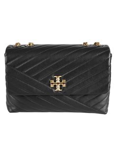 Tory Burch presents a shoulder bag made from black leather, showcasing elegant chevron quilting and a signature Double T motif. The concealed magnetic flap closure reveals a well-organized interior, complete with a zip pocket and partitioned compartments. Perfect for stylish outings or everyday elegance.

- Two leather and chain-link shoulder straps  
- Gold-tone hardware  
- Full lining Tory Burch Kira Chevron, Kira Chevron, Tory Burch Shoulder Bag, Tory Burch Kira, Chevron Quilt, Black Shoulder Bag, Tory Burch Bag, Quilted Leather, Shoulder Bag Women