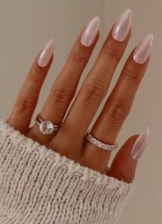 Top Ten Nail Trends 2024 Unique Gold Wedding Rings, Fake Nails White, Wedding Nail Art Design, Ten Nails, White Acrylic Nails, Pearl Nails, Wedding Nails Design, Bride Nails, Neutral Nails