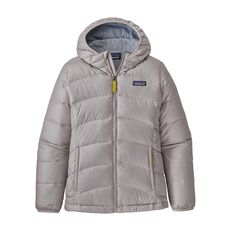 Better than new—Worn Wear allows you to trade in, repair and buy used Patagonia® clothing and gear. Browse used or trade in today at WornWear.com. Patagonia Clothing, Patagonia Outfit, Girls Outerwear, Warm Down, Baby Jacket, Line Shopping, Our Girl, Patagonia, Vest Jacket