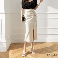 Lasaky - Chic High-waisted Skirt with Pleats, Drawstring and Stylish Side Slit - Perfect for a Sophisticated Look Fitted Midi Skirt, Irregular Skirt, High Waisted Pleated Skirt, High Waisted Maxi Skirt, Skirts Midi High Waisted, White Sleeveless Dress, Knit Midi Skirt, Split Skirt, Designer Drapes