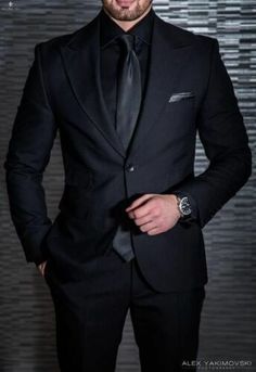 Formal Suits Men, All Black Suit, Blazer Outfits Men, Black Suit Men, Suits Men Business, Designer Suits For Men, Tuxedo Wedding, Fashion Suits For Men, Men’s Suits