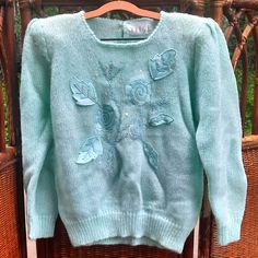 New Vintage 80s Floral Mint Green Sweater Could Be A Awesome Gift Or Awesome Addition To Your Closet Size S New In Excellent Condition From A Smoke-Free Home Don't Hesitate To Ask Any Questions You Can Ask For The Measurements Willing To Take Reasonable Offers Bundle More Items To Receive A Personal Discount Offer Same Or Next Day Shipping Shares Are Appreciated 5 Star Seller 100%Acrylic Retro Green Crew Neck Sweater, Green 90s Winter Sweater, Teal Vintage Sweater, Mint Green Sweater, Vintage Multicolor Acrylic Sweater, Sweaters Vintage, 80s Print Sweater, 80s Floral, Closet Size