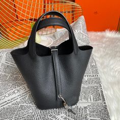 Size: Standard Size It comes with Dust box, Care manual, Tag, and Paper bag. Hermes Pochette, Leather Tote Purse, Hot Bags, Lady Girl, Greek Fashion, Designer Crossbody Bags, What's App, Crocodile Leather, Leather Bucket Bag