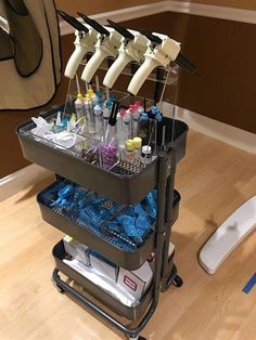 Savory Dental Office Receptionist #dentistrystudent #DentalOfficeSocialMedia Dental Lab Storage, Dental Clinic Organization, Dental Office Supply Organization, Dental Assistant Organization, Dental Assistant Organization Ideas, Dental Operatory Organization, Dental Operatory Decor