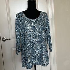 1x New With Tags Casual Blue Paisley Print Tops, Fall Paisley Print Top With Relaxed Fit, Relaxed Fit Paisley Print Top For Fall, Blue Cotton Tops With Paisley Print, Blue Paisley Print Top For Fall, Blue Paisley Print Casual Blouse, Blue Fitted Top With Paisley Print, Fitted Blue Top With Paisley Print, Macys Womens Tops